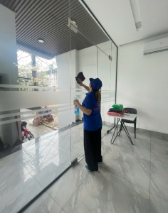 nhân viên tạp vụ văn phòng